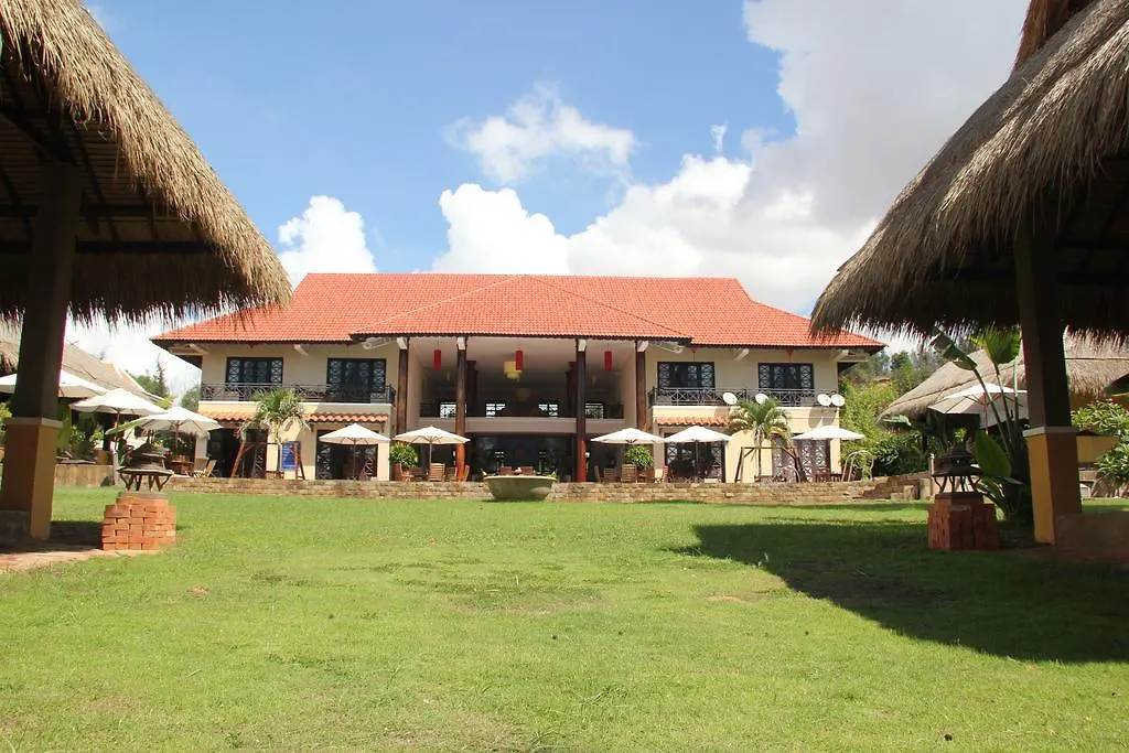 Orchid Boutique Beach Resort Фантхьет