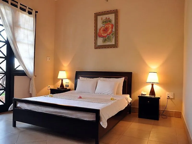 Orchid Boutique Beach Resort Фантхьет 3*,